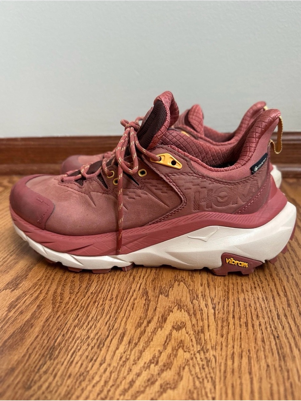 Hoka Kaha 2 GTX Hiking Shoes Womens 6.5 Waterproof